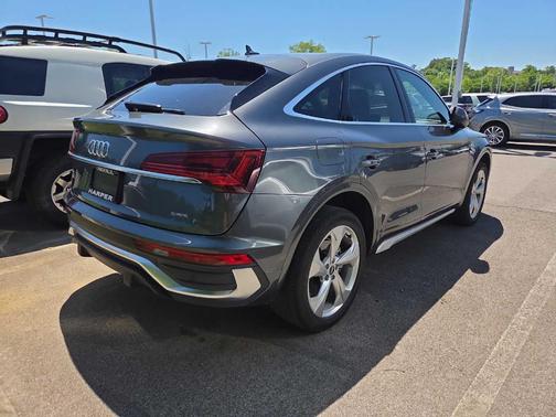 Daytona Gray Pearl Effect 2024 Audi Q5 45 S line quattro Premium
