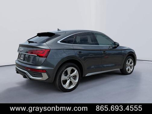 Daytona Gray Pearl Effect 2024 Audi Q5 45 S line quattro Premium