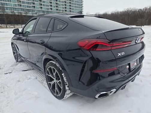 2021 BMW X6 xDrive40i