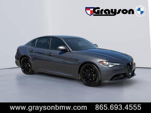 Vesuvio Gray Metallic 2020 Alfa Romeo Giulia Ti