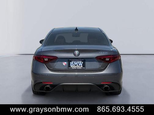 Vesuvio Gray Metallic 2020 Alfa Romeo Giulia Ti