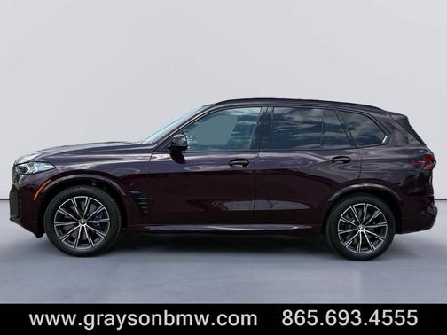 2025 BMW X5 M60i