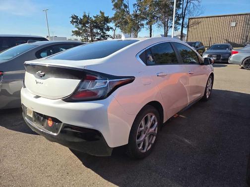 2018 Chevrolet Volt Premier