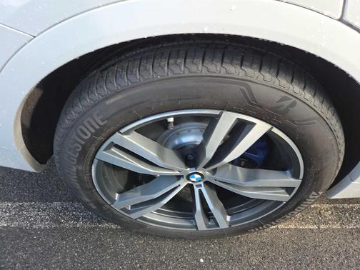 2020 BMW X7 M50i