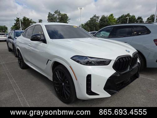 2025 BMW X6 M60i