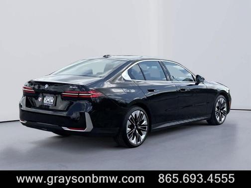 2024 BMW 540 i xDrive