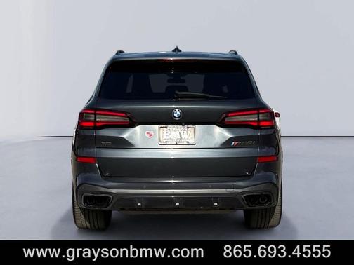 2022 BMW X5 M50i
