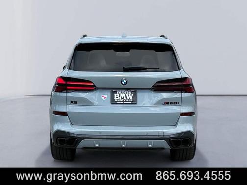 2025 BMW X5 M60i