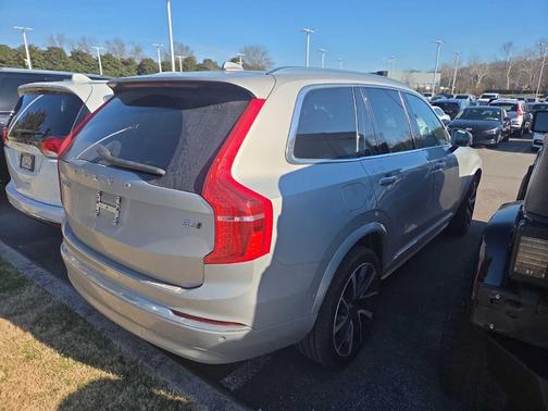 2023 Volvo XC90 B6 Plus 6-Seater