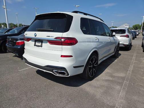 2022 BMW X7 xDrive40i