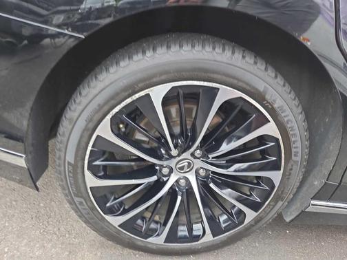 Obsidian Black 2023 Lexus LS 500 Base