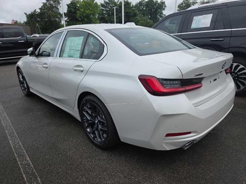 Mineral White 2026 BMW 330 I XDrive NA