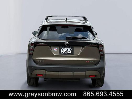 2026 Nissan Kicks SR