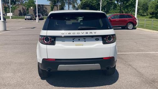 Photo 4 of 28 of 2019 Land Rover Discovery Sport HSE