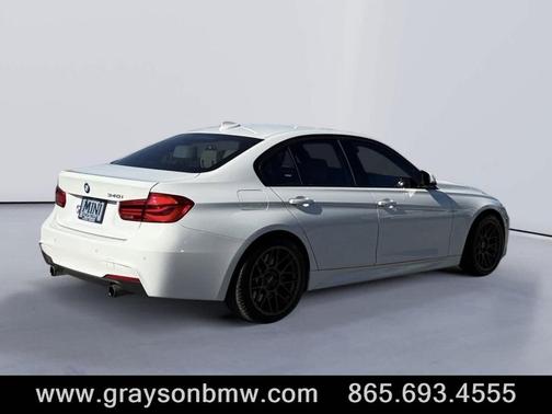 2017 BMW 340 i