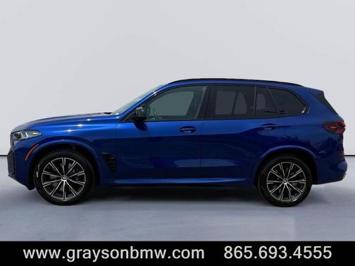 2024 BMW X5 M60i