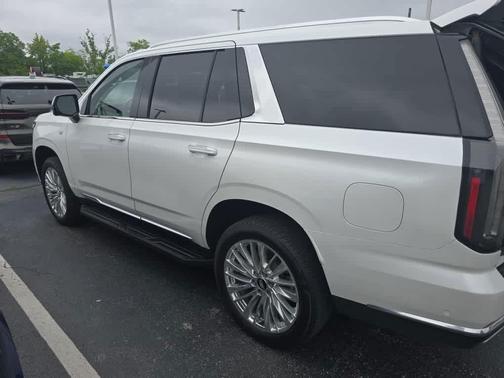 Crystal White Tri-Coat 2025 Cadillac Escalade Premium Luxury