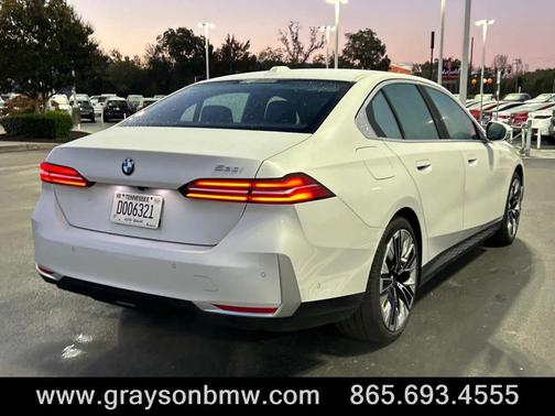 2024 BMW 530 i
