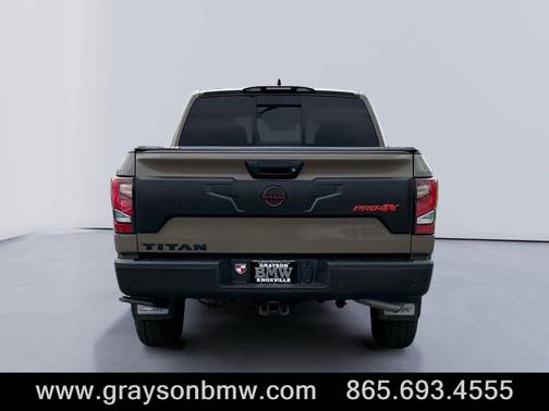 2024 Nissan Titan PRO-4X