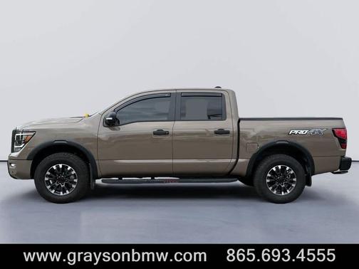 2024 Nissan Titan PRO-4X