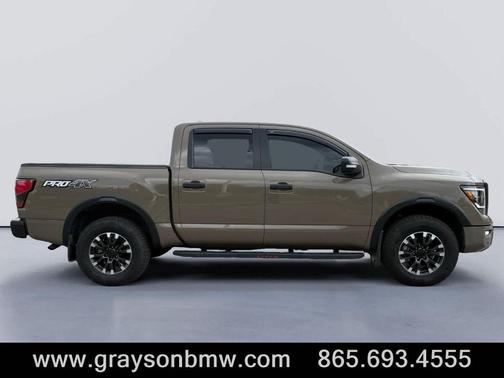 2024 Nissan Titan PRO-4X