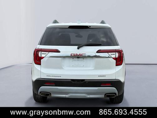 White Frost Tri-Coat 2021 GMC Acadia SLT