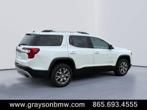 White Frost Tri-Coat 2021 GMC Acadia SLT