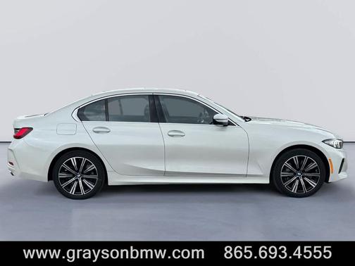 2025 BMW 330 i xDrive