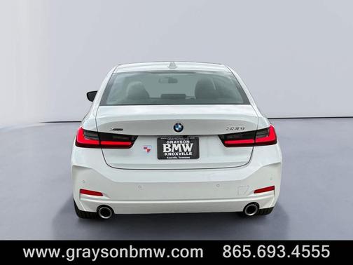 2025 BMW 330 i xDrive