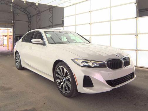 2025 BMW 330 i xDrive