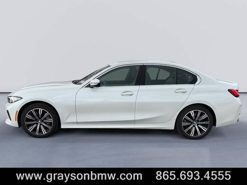 2025 BMW 330 i xDrive