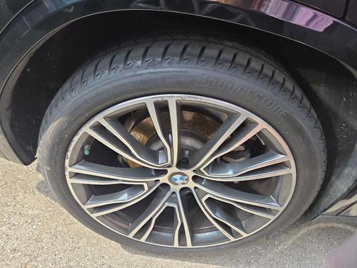 Black Sapphire Metallic 2023 BMW X3 xDrive30i