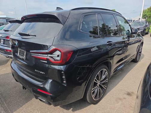 Black Sapphire Metallic 2023 BMW X3 xDrive30i