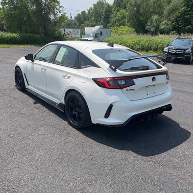 2023 Honda Civic Type R Base