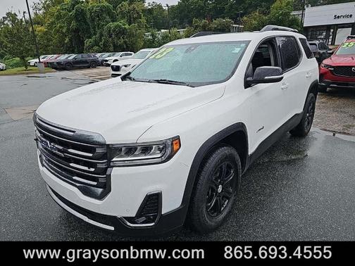 2023 GMC Acadia AT4