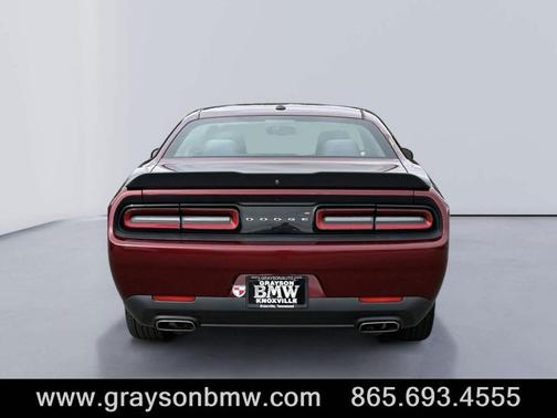 2018 Dodge Challenger SXT