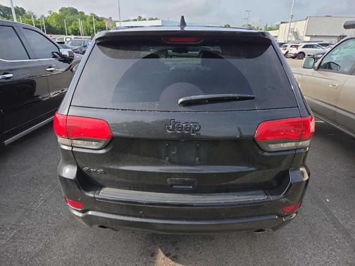 Brilliant Black Crystal Pearlcoat 2015 Jeep Grand Cherokee Altitude