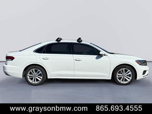 2020 Volkswagen Passat 2.0T SE
