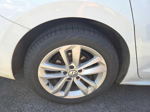 2020 Volkswagen Passat 2.0T SE