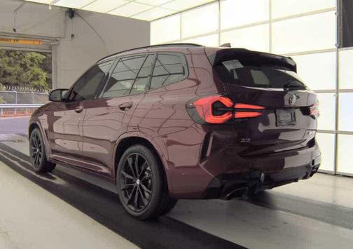 Aventurin Red Metallic 2024 BMW X3 M40i