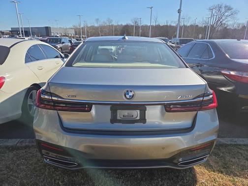 2020 BMW 750 i xDrive