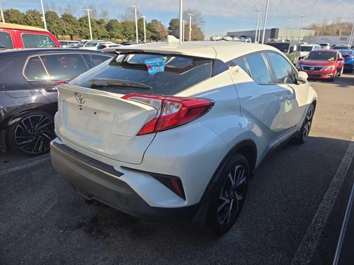 2018 Toyota C-HR XLE Premium