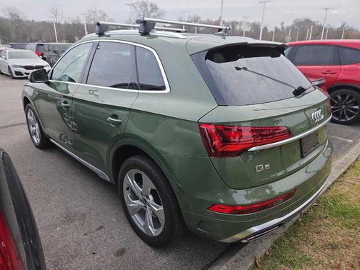 2022 Audi Q5 45 S line Prestige