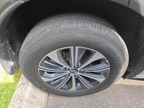 2024 INFINITI QX60 Pure