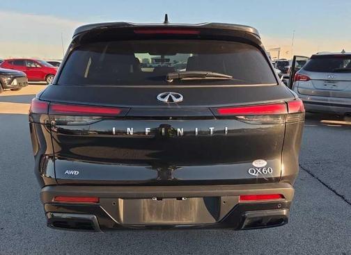 2024 INFINITI QX60 Pure