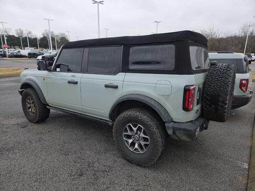 2023 Ford Bronco Badlands