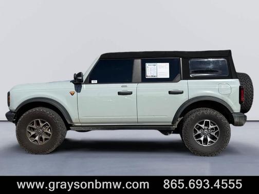 2023 Ford Bronco Badlands