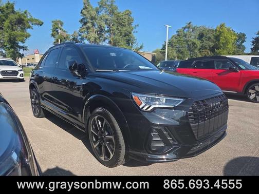 2025 Audi Q3 45 S line Premium