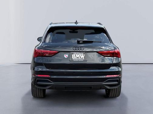 2025 Audi Q3 45 S line Premium