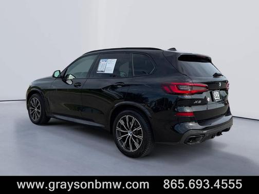 Black Sapphire Metallic 2021 BMW X5 xDrive40i